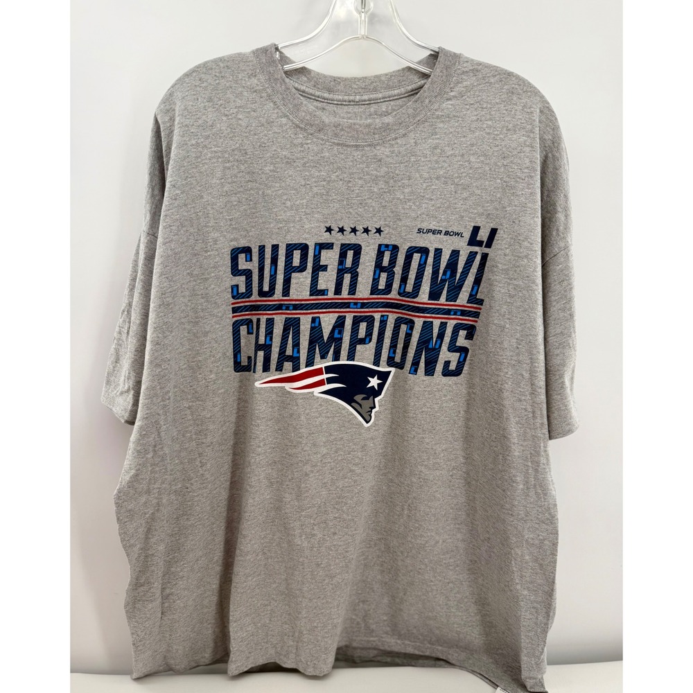 Majestic T-Shirt 2XL Gray New England Patriots Super Bowl LI Champions New NFL